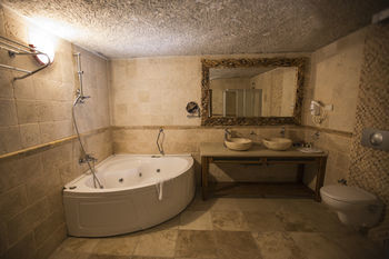 Spelunca Cave Suites Göreme Zewnętrze zdjęcie
